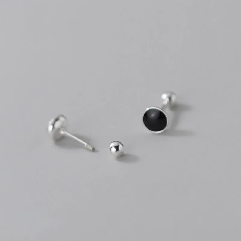 Black Glaze Round Stud Earring DB190
