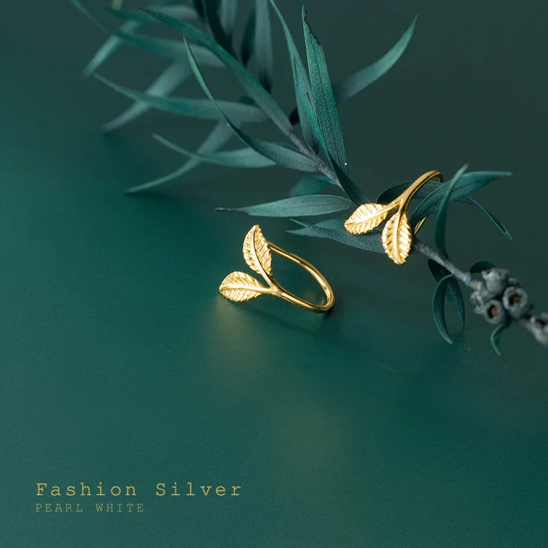 Sweet Leaf Chic Branch Stud Earrings DA2642