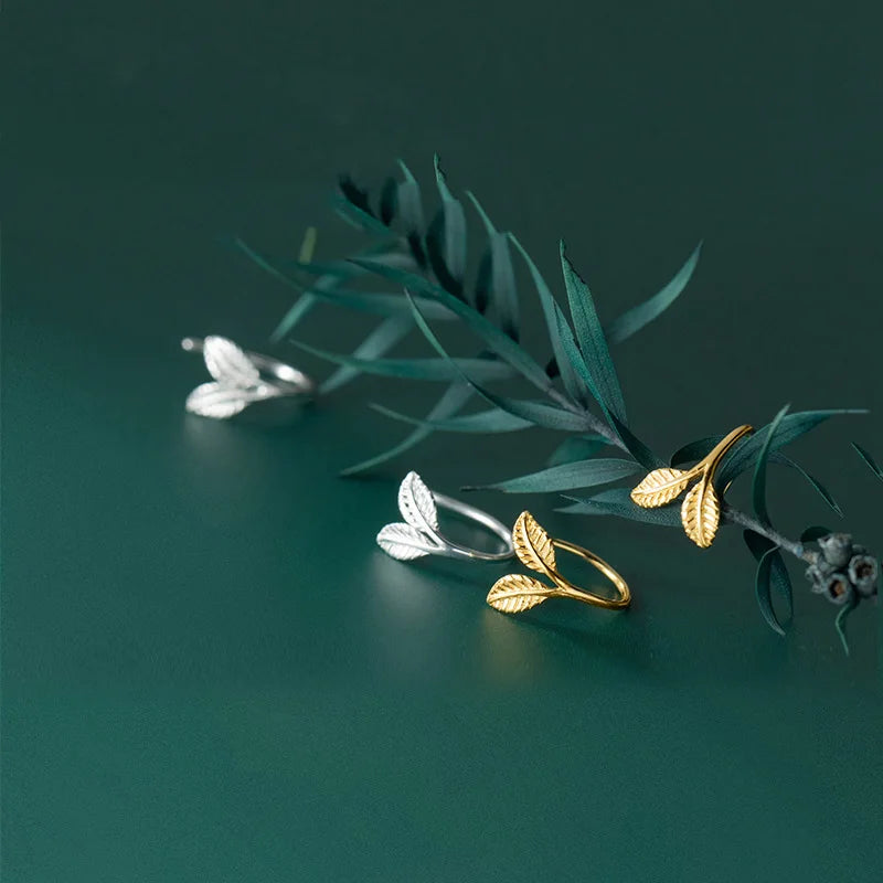 Sweet Leaf Chic Branch Stud Earrings DA2642
