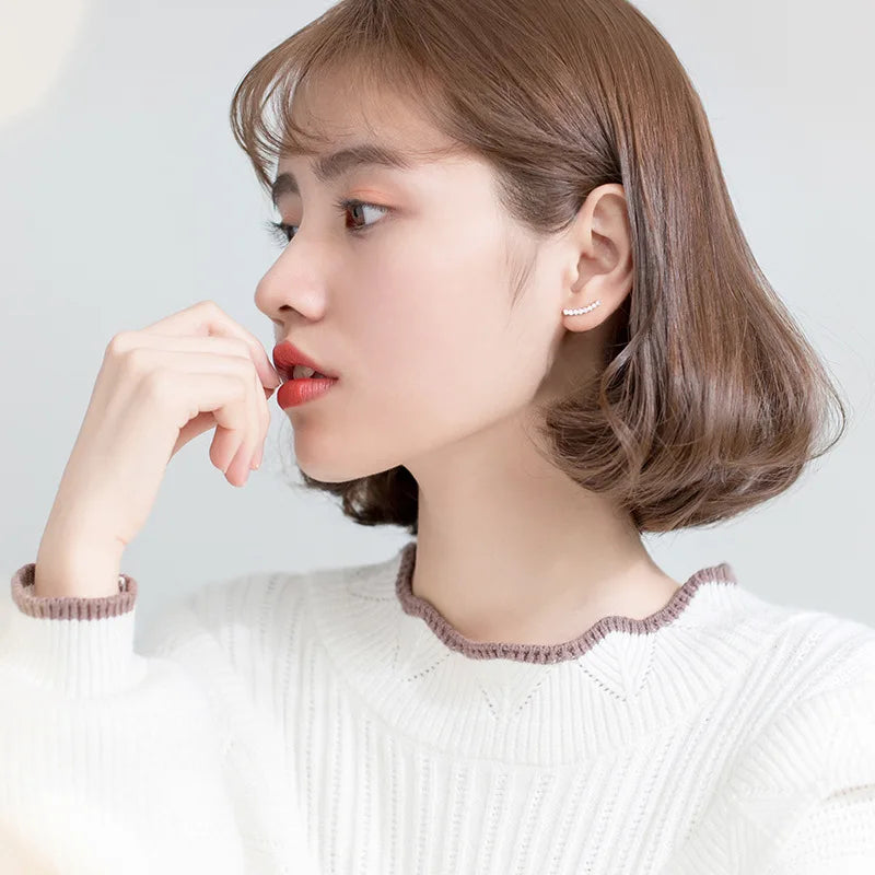 Geometric Arc Dazzling Stud Earrings DA2407