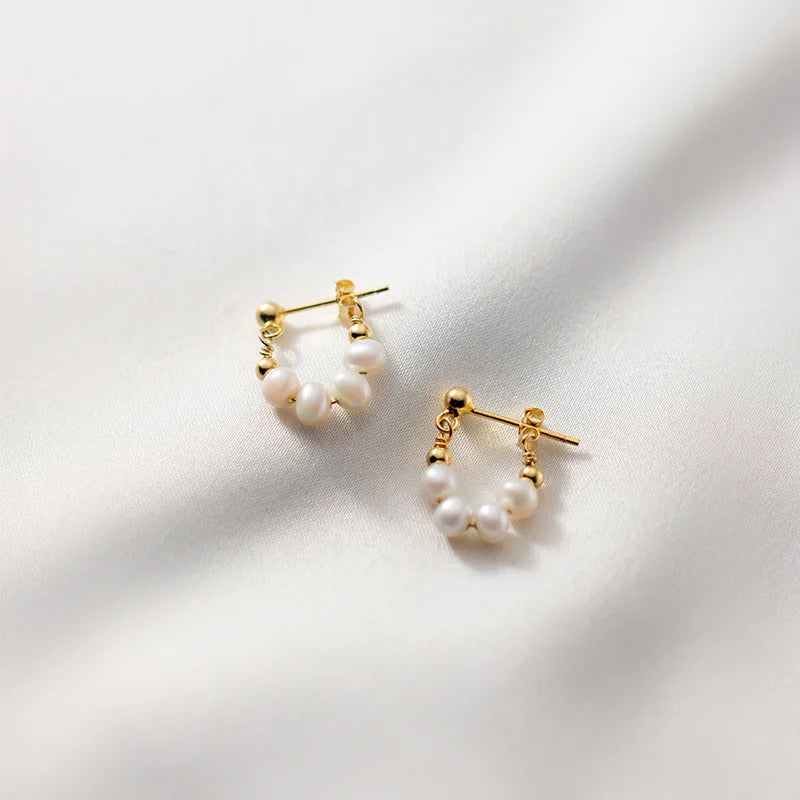 Gold Natural Freshwater Pearl Stud Earrings DA2439
