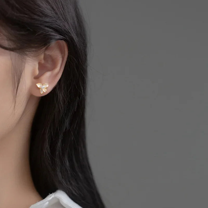 TrustDavis Real 925 Sterling Silver Sweet 18k Gold Flower Synthesis Pearl Stud Earrings For Fashion Women Gift Jewelry DE0316