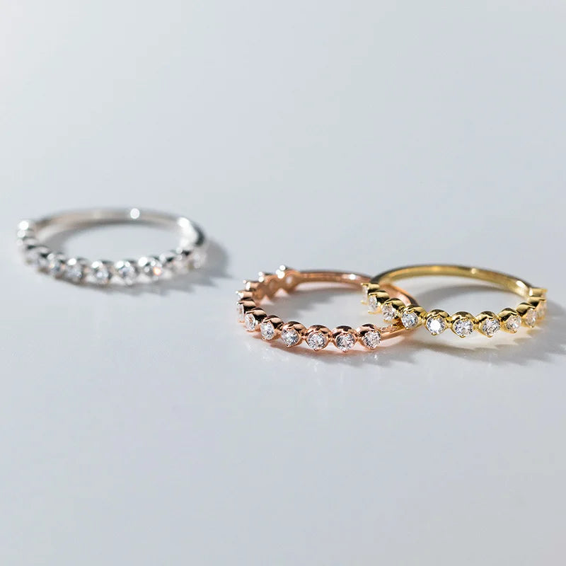 Round Zircon Ring DS4009