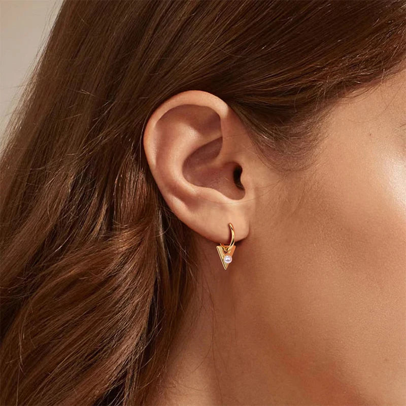 TrustDavis 925 Sterling Silver Women's Fashion Sweet Geometric Triangle Pearl Hoop Earrings for Women Girls Jewelry Gift DS4325