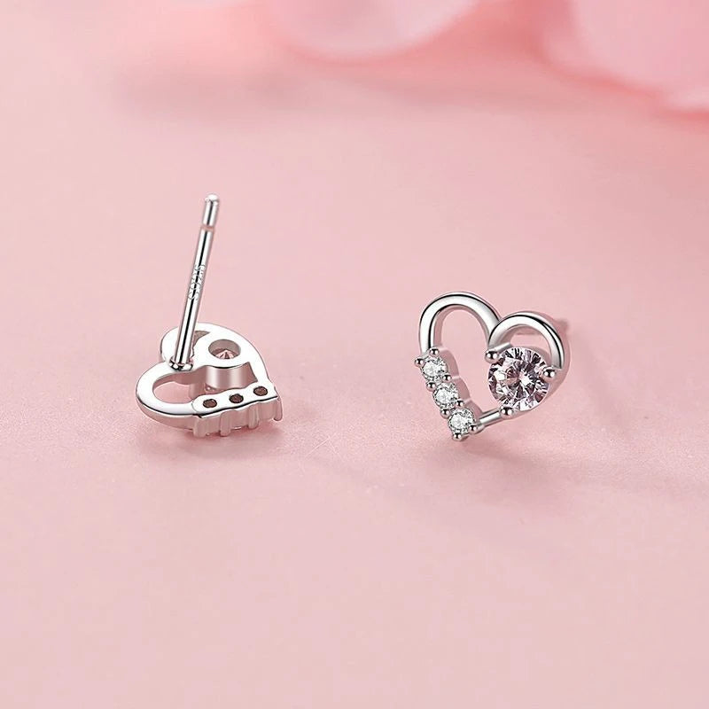 Heart-shaped Zircon Stud Earrings DS4261