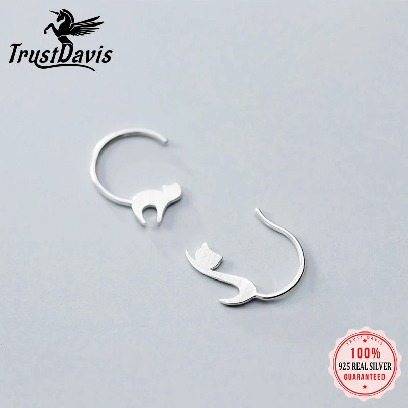 Tiny Cute Asymmetric Cat Stud Earrings DA487