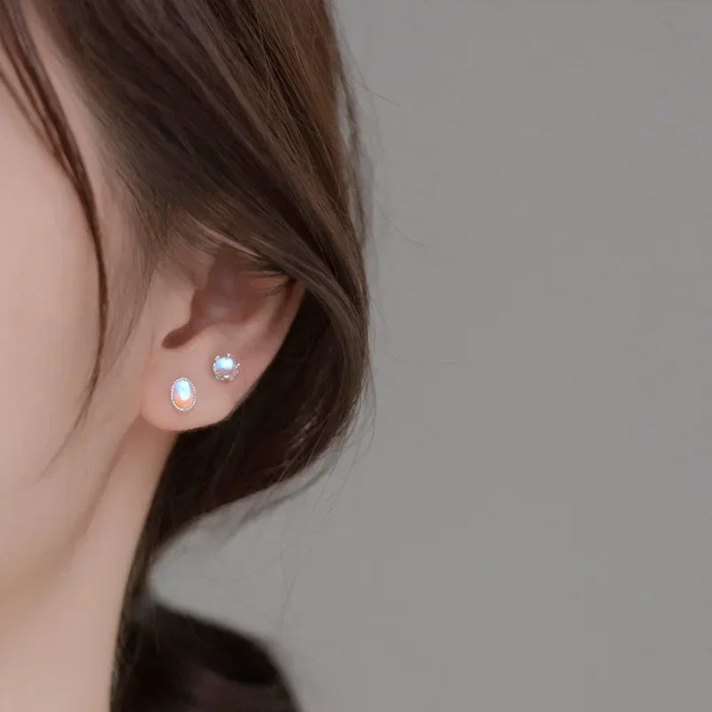Real 925 Sterling Silver Moon Stone Stud Earrings DS4367
