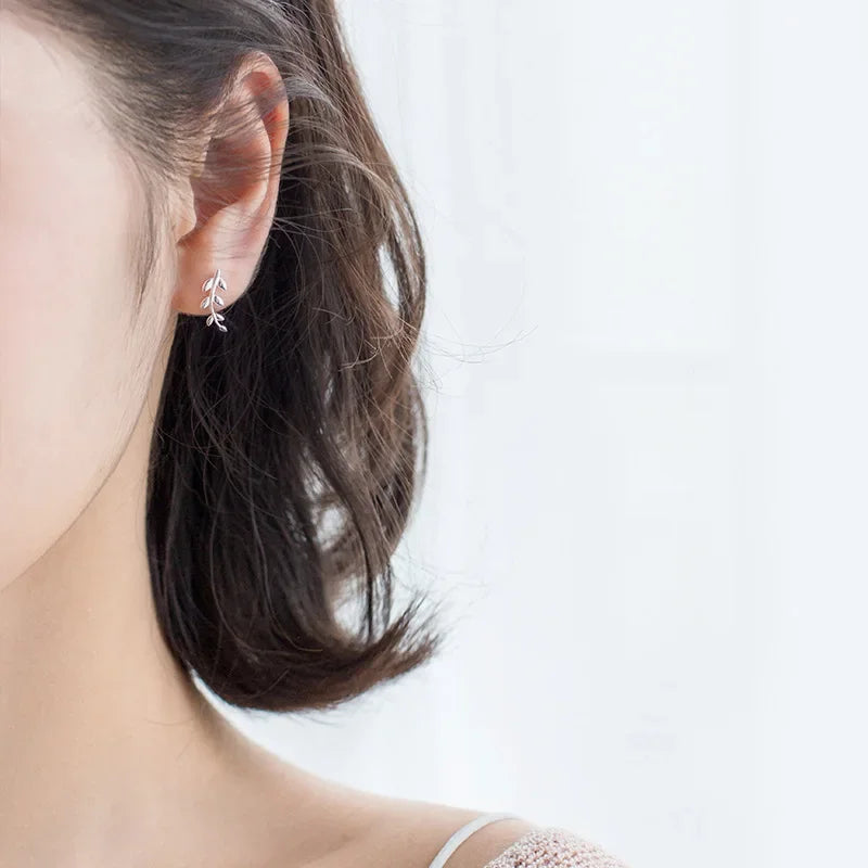 Fashion Cute Tiny Asymmetric Leaves Stud Earrings DS530