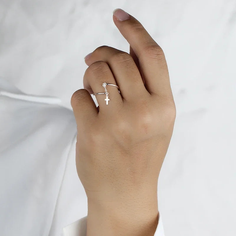 Cross Chain Ring Sizable For Women Wedding Party Fine S925 Jewelry Gift DB1082
