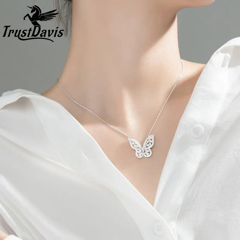 Butterfly Dazzling Clavicle Necklace DA1526