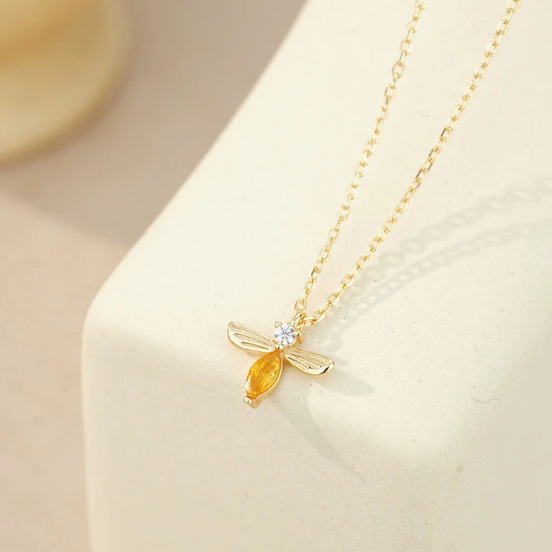 Animal Bee Zircon Necklace for Women Daily Wear Jewelry Gift DS4985