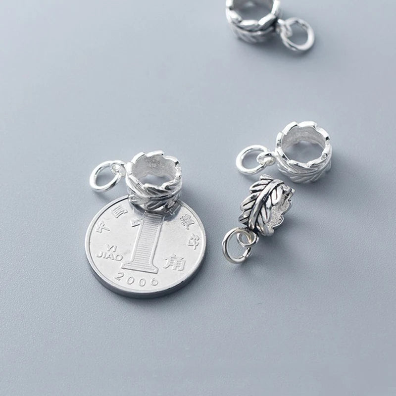 Fashion Circle Leaf Charm Pendant DZ1782