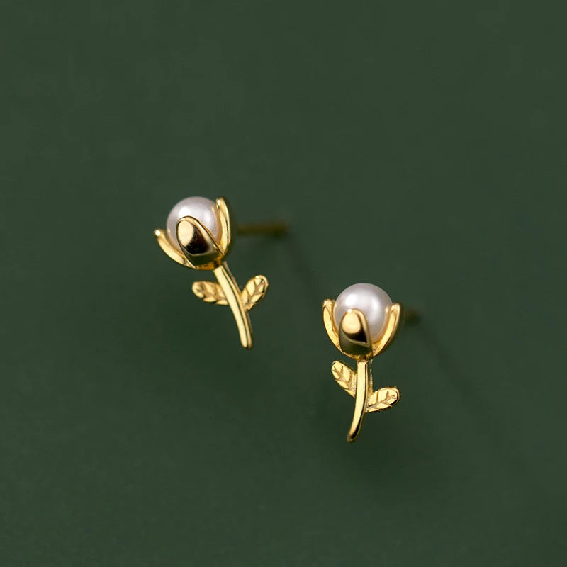 Synthesis Pearl Flower Stud Earrings DS4394