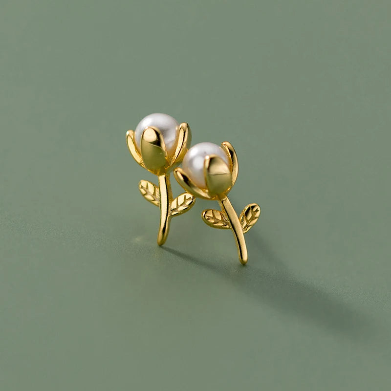 Synthesis Pearl Flower Stud Earrings DS4394