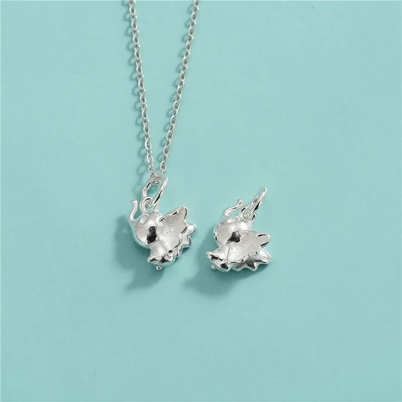 Cute Little Flying Elephant Pendant Pendant DZ1826