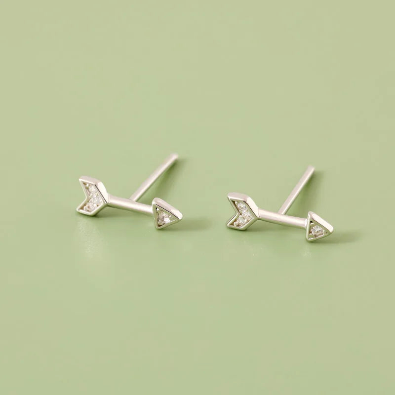 TrustDavis Real 925 Sterling Silver Earring Fashion Arrow Shiny CZ Stud Earring For Women Wedding Wholesale Jewelry DE0019