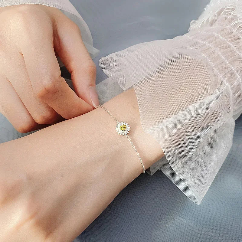 Romantic Marguerite Flower Bracelet DS1119