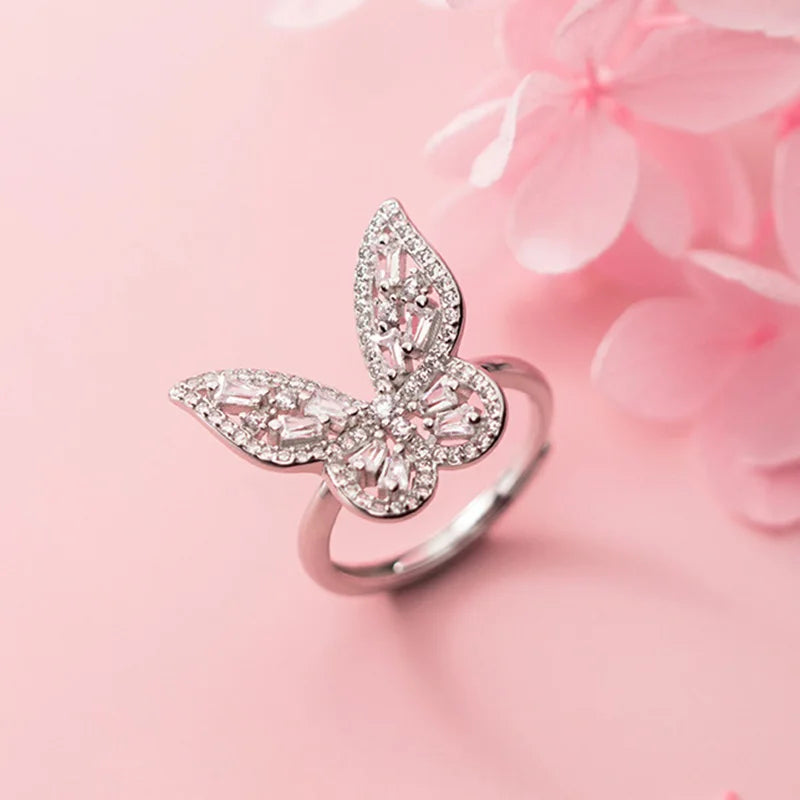 Butterfly Dazzling Clavicle Necklace DA1526