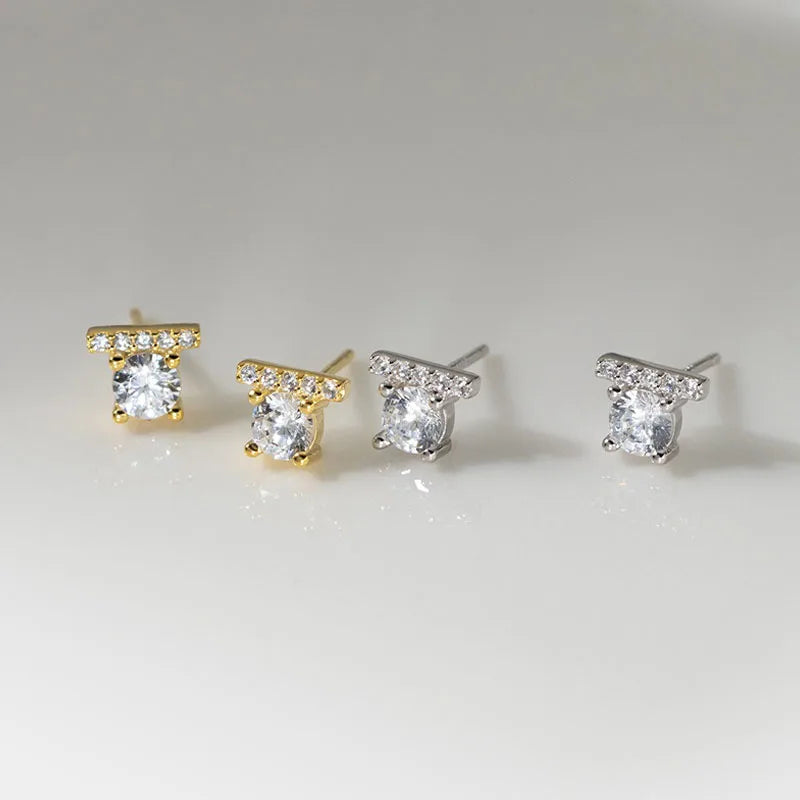 Fashion and Luxury Round Zircon Stud Earrings DS4937