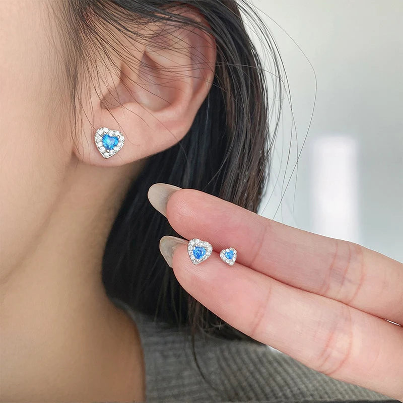TrustDavis 925 Sterling Silver Fashion Heart Shaped Earrings Blue Diamond Stud Earrings for Women Fine Jewelry Gift DS4167