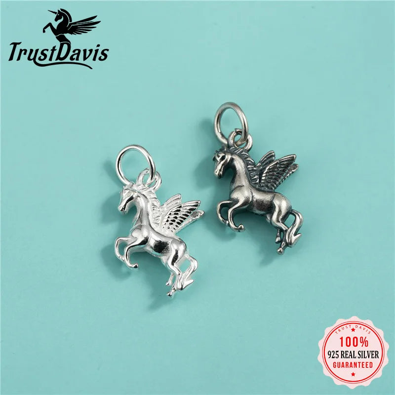 Fashion Galloping Pony Charm Pendant DZ1764