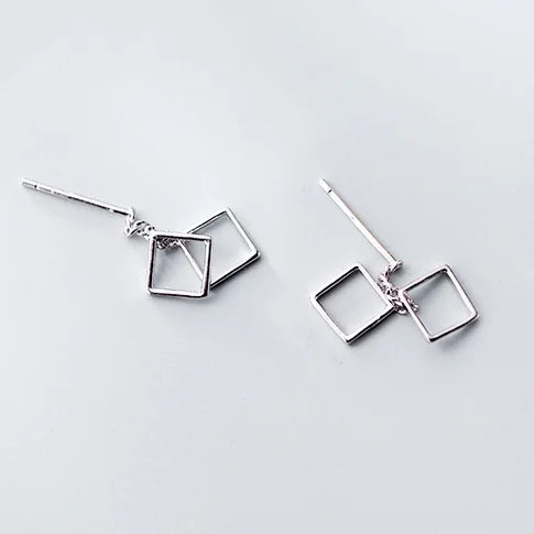 Linked Square Stud Earrings DA460
