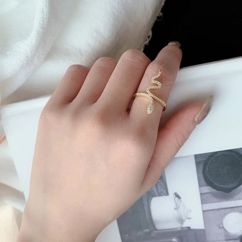 Snake Dazzling Zircon Opening Rings DA2434