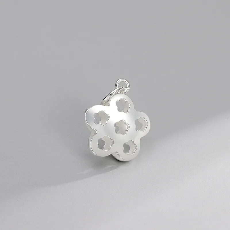 Hollow Star Pendant DH0038