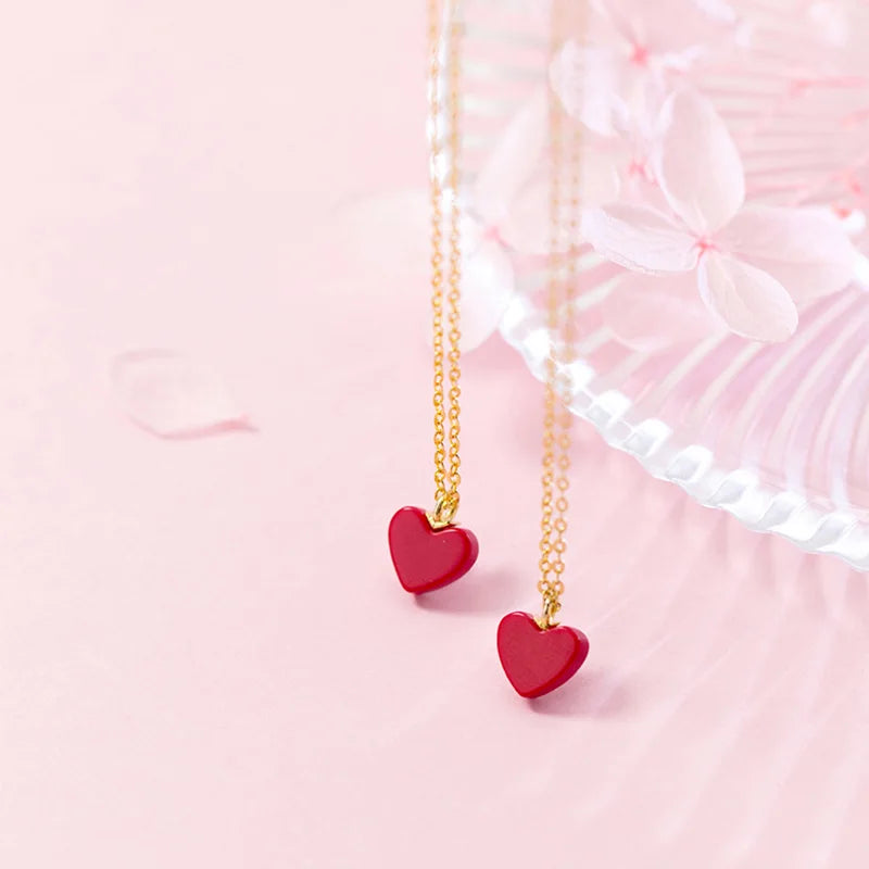 Red Pine Stone Heart Pendant Necklace DS1372