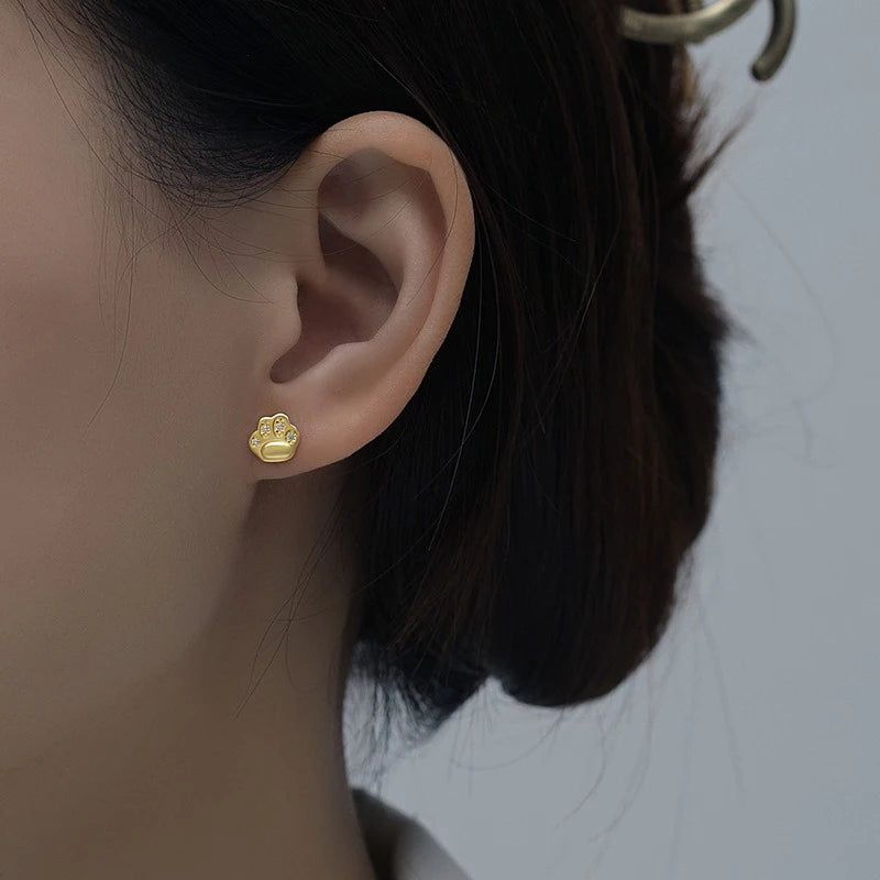 TrustDavis 925 Sterling Silver Women's Fashion Sweet Animal Cat Paw Earrings for Women Girls Jewelry Gift DS4438