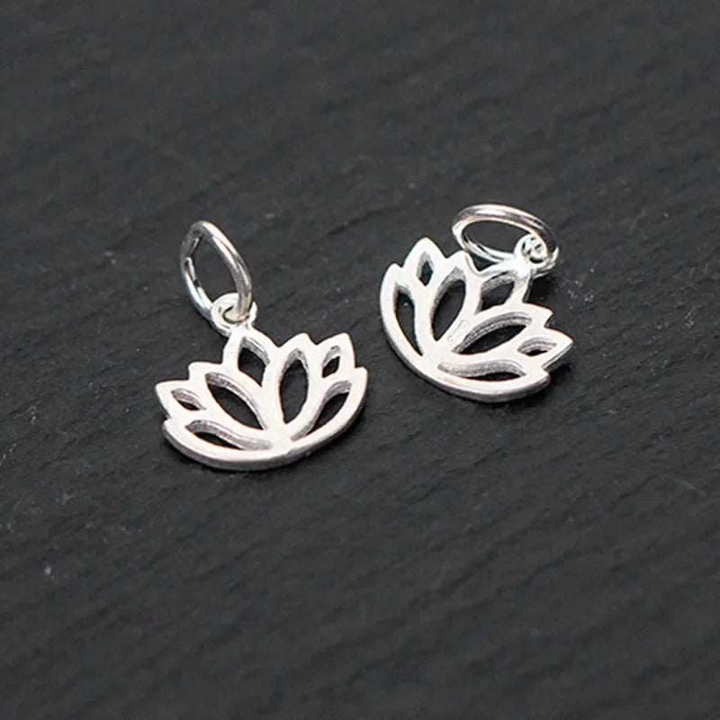 Hollow Out Lotus Charm Pendant DIY Accessories Jewelry DZ138