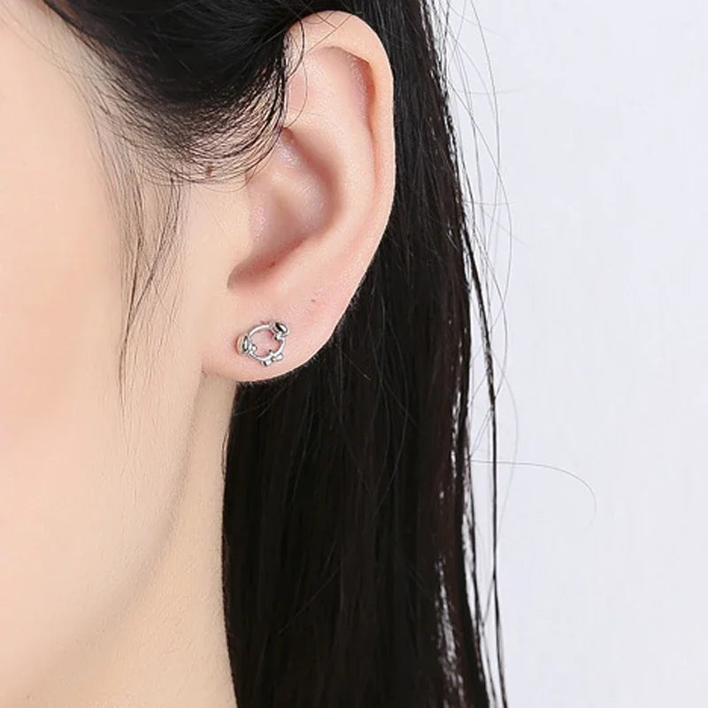 TrustDavis 100% 925 Sterling Silver Cute Little Dog Hollowed Out Stud Earrings for Daughter Girls Teens Lady DS4109