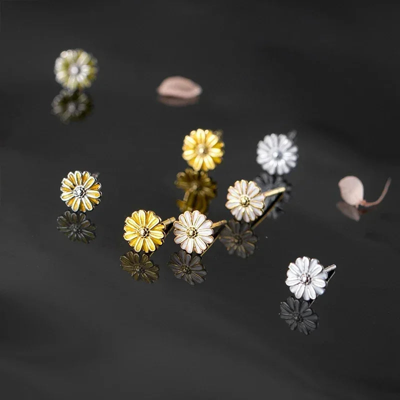 Real 925 Sterling Silver Charm Flower Stud Earrings DS4635