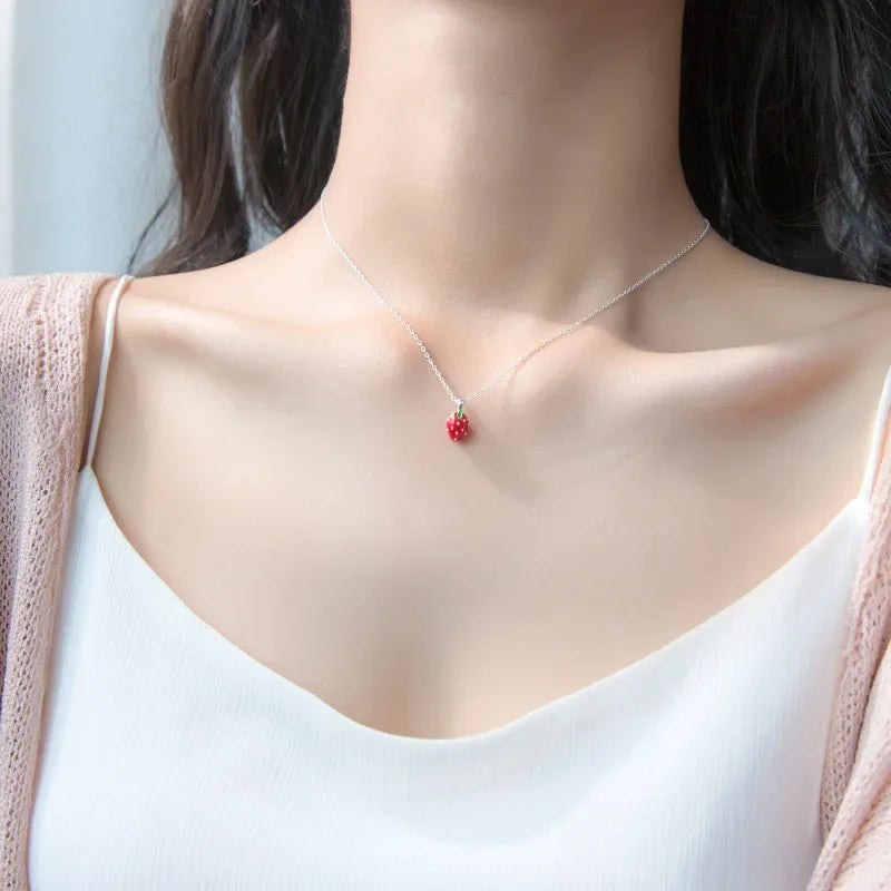 TrustDavis Women's Fashion 925 Sterling Silver Jewelry Cute Strawberry Pendant Short Necklace Cute Gift Girls Lady DS513