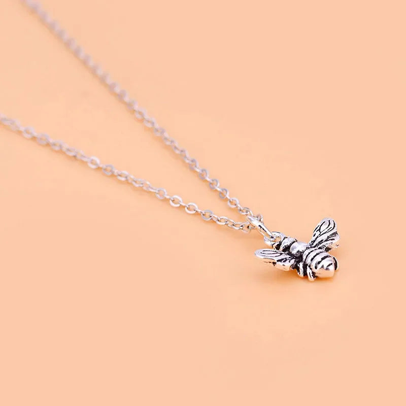 Insect Bee Charm Pendant Handmade DIY Accessories HY007