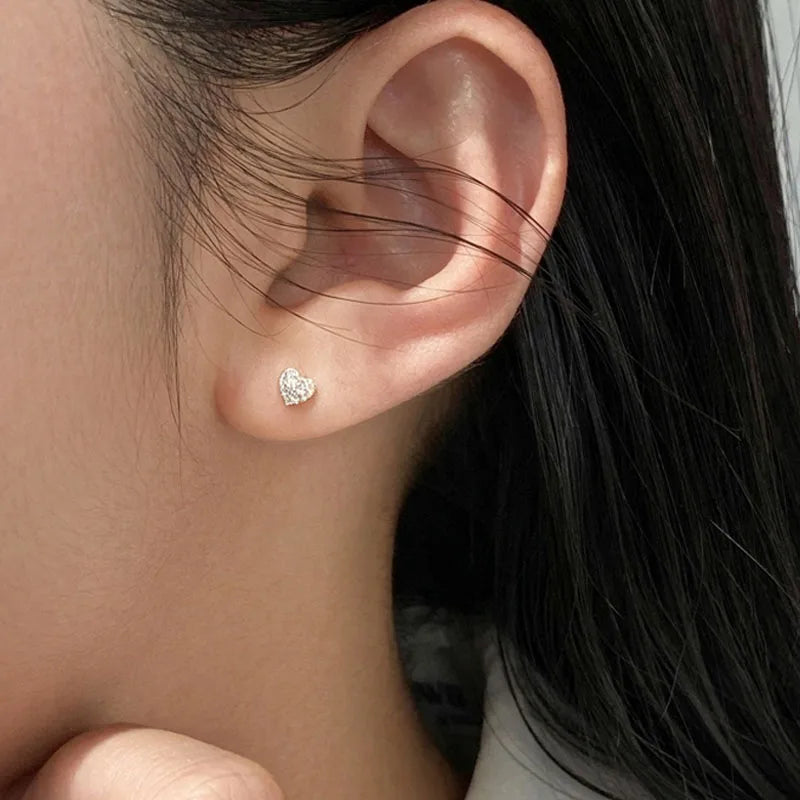 Heart-shaped Zircon Earrings DS4901
