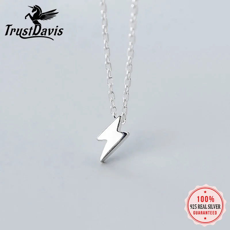 Lightning Necklace Pendant DS2356