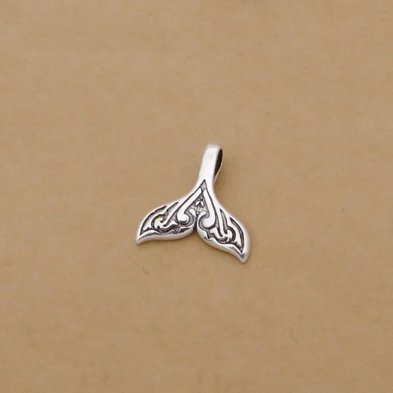 Fishtail Pendant HY804