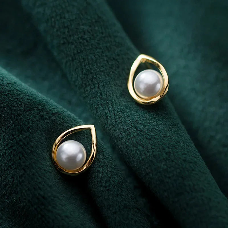 Water Drop Synthesis Pearl Stud Earring DB228