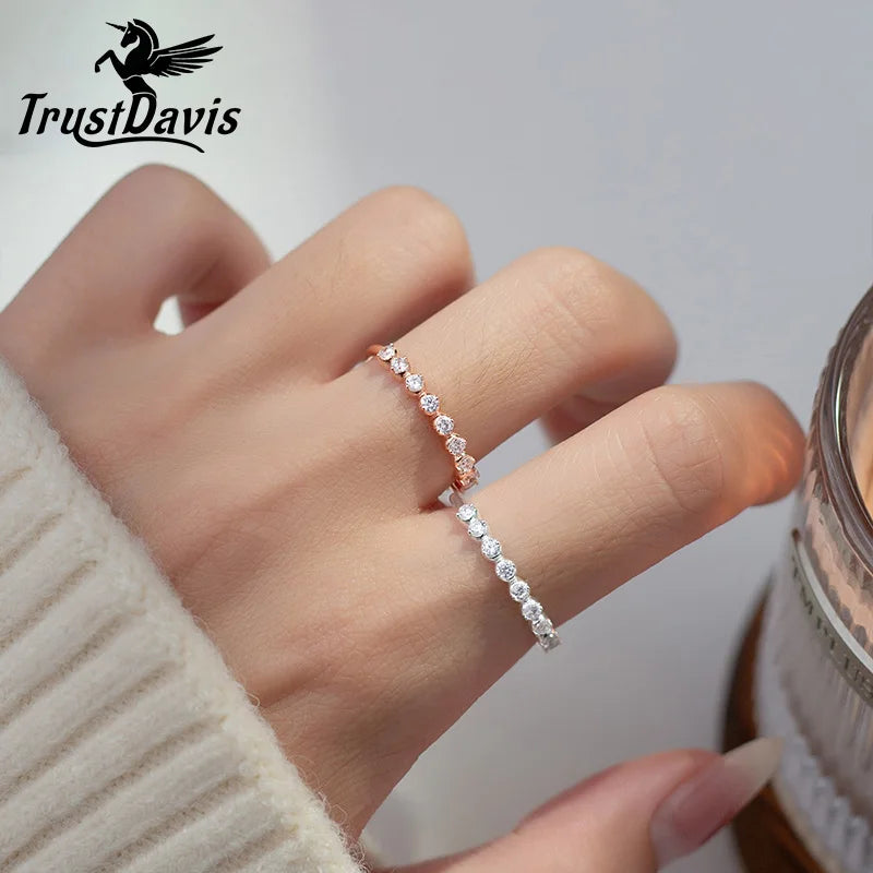 Round Zircon Ring DS4009