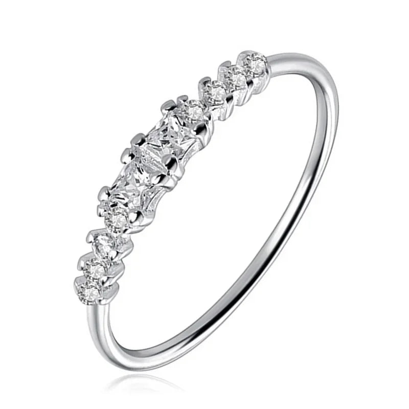 White Dazzling CZ Finger Ring DA449
