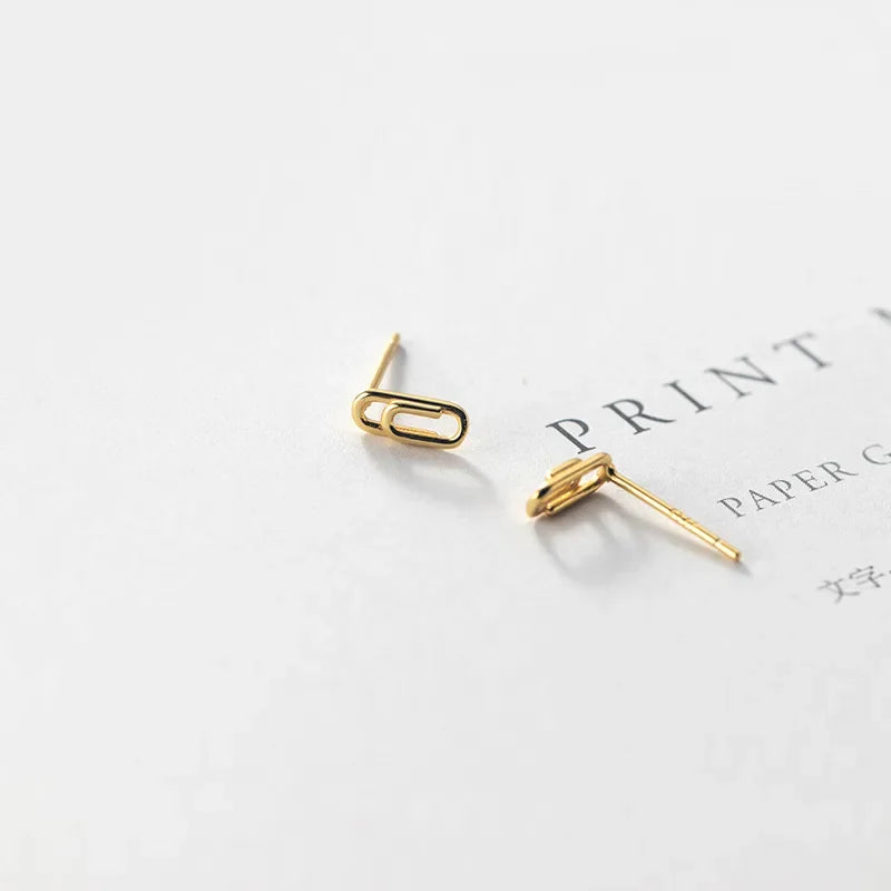 Mini Paper Clip Stud Earring for Women Wedding Party Fine Jewelry DA2616
