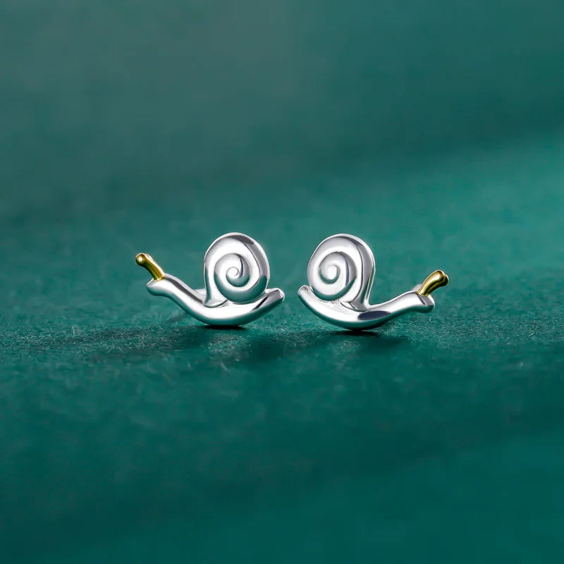 TrustDavis Real 925 Sterling Silver Sweet Personality Creative Snail Stud Earrings Gift For Women Girls Kids Lady Jewelry DF350