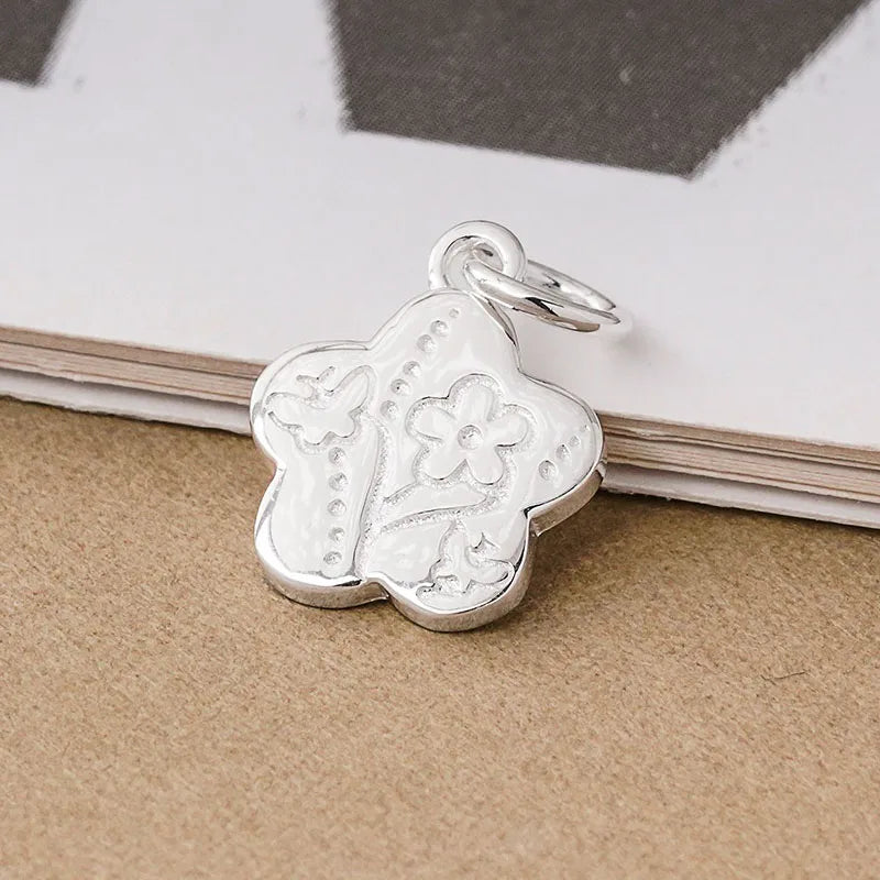 Flower Charm Elegant Butterfly Pendant DZ1944