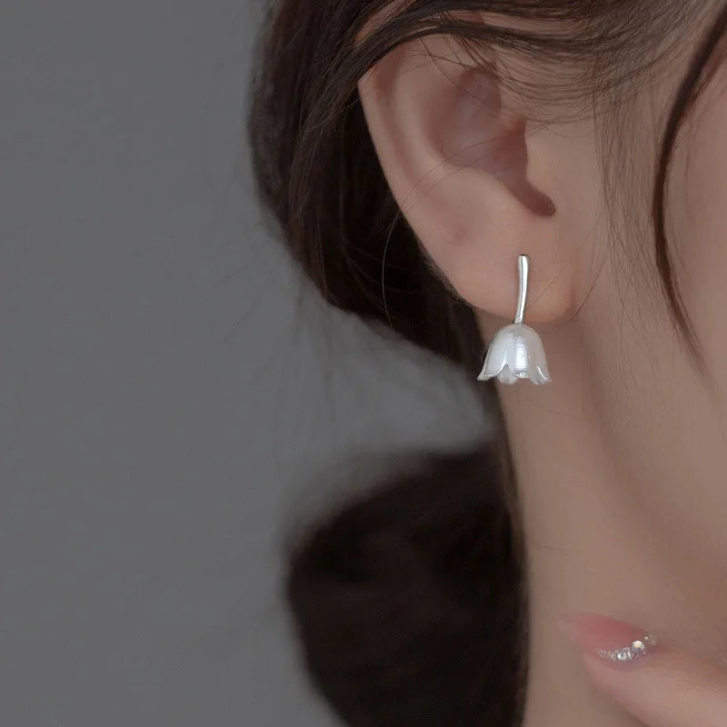 Sweet Bell Orchid Flower Stud Earrings DG0177