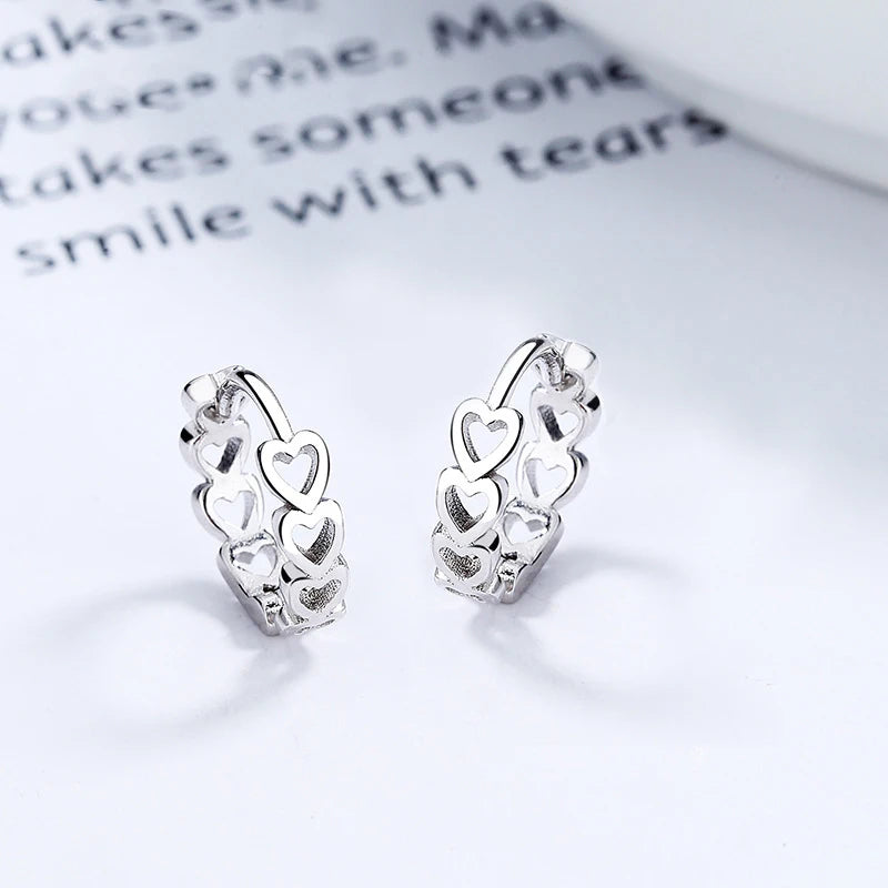 Fashion Romantic Hollow Heart Hoop Earring DA2346