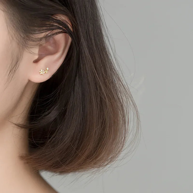 Asymmetric Flower Shiny Stud Earrings DA1018