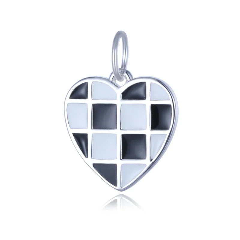Checkerboard Heart Pendant HY591
