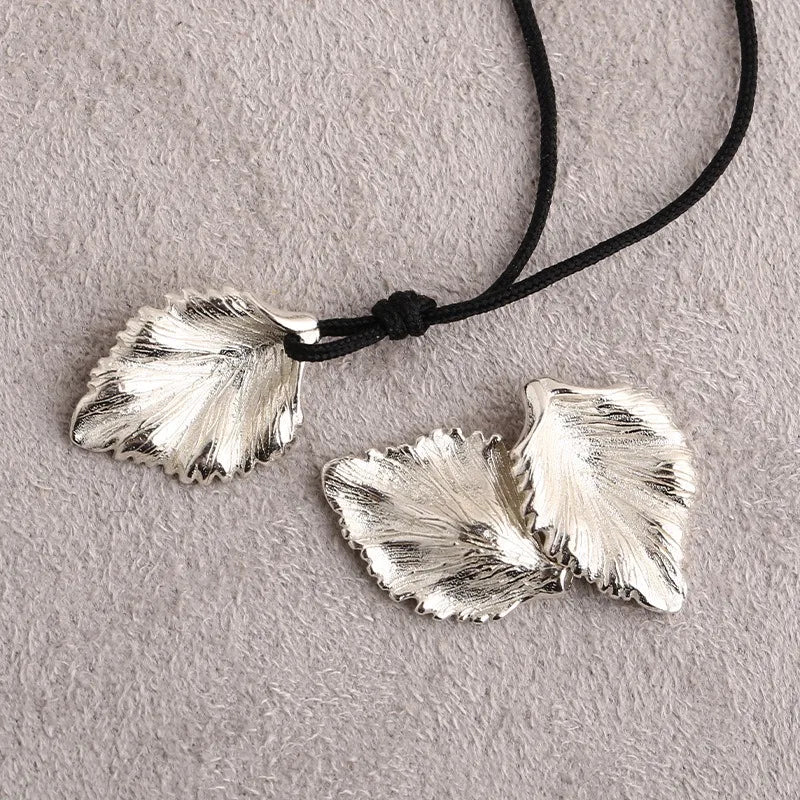 Artistic Retro Leaf Pendant DZ1936