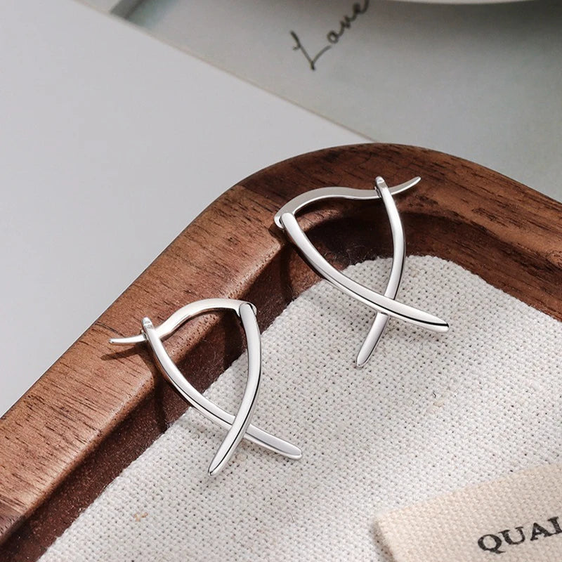 TrustDavis Real 925 Sterling Silver Women's Fashion Simple Cross X-shape Earrings for Women Girls Gift Fine Jewelry DS4674